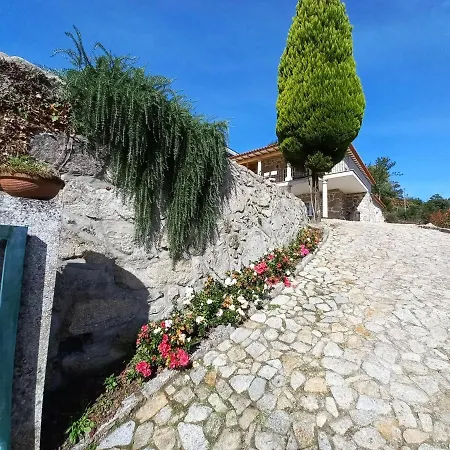 Quinta Do Ribeiro - Refugio Romantico Com Piscina Panoramica Junto Ao Geres Ferienhaus *